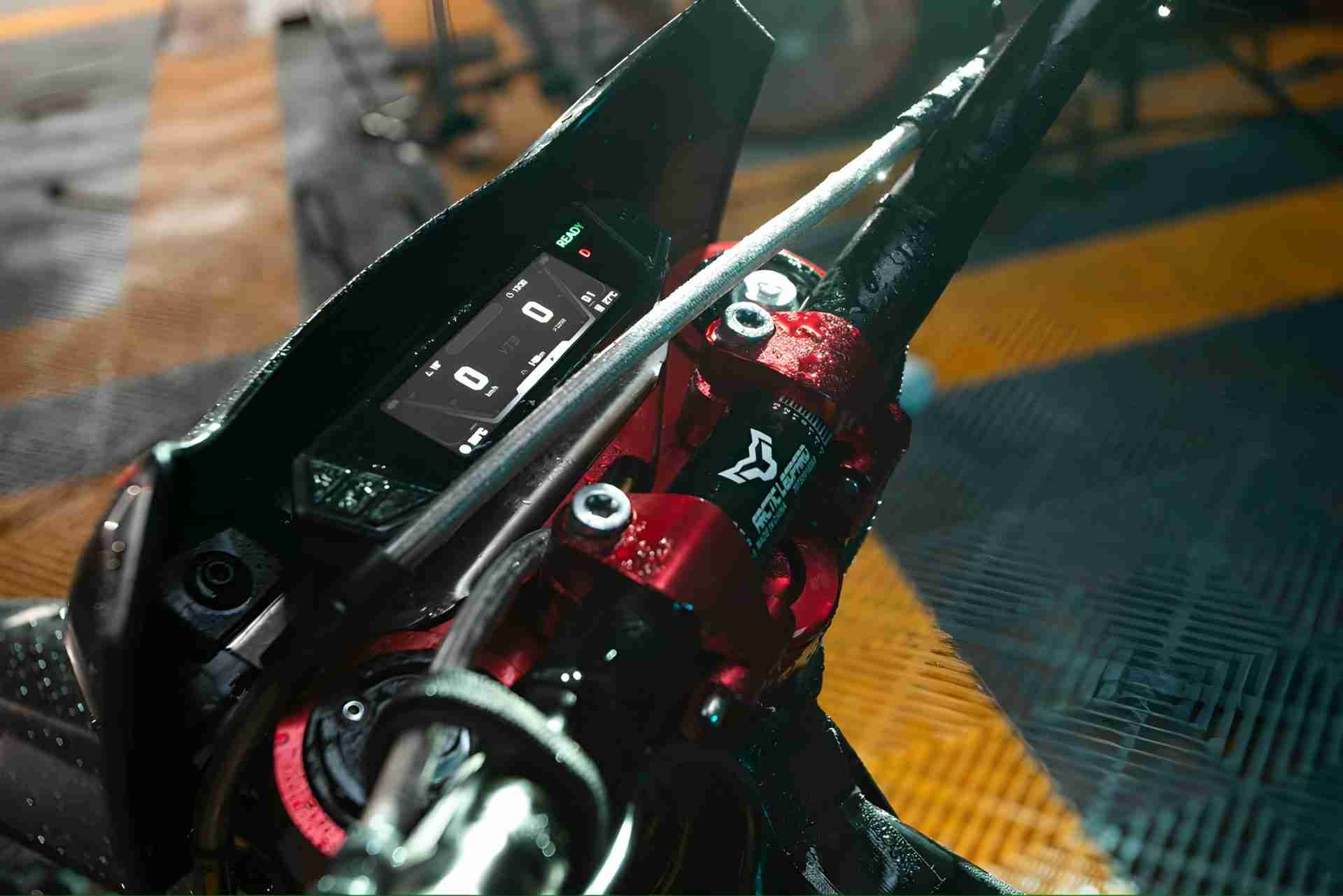 E-X800 – ENDURO – immagine 3