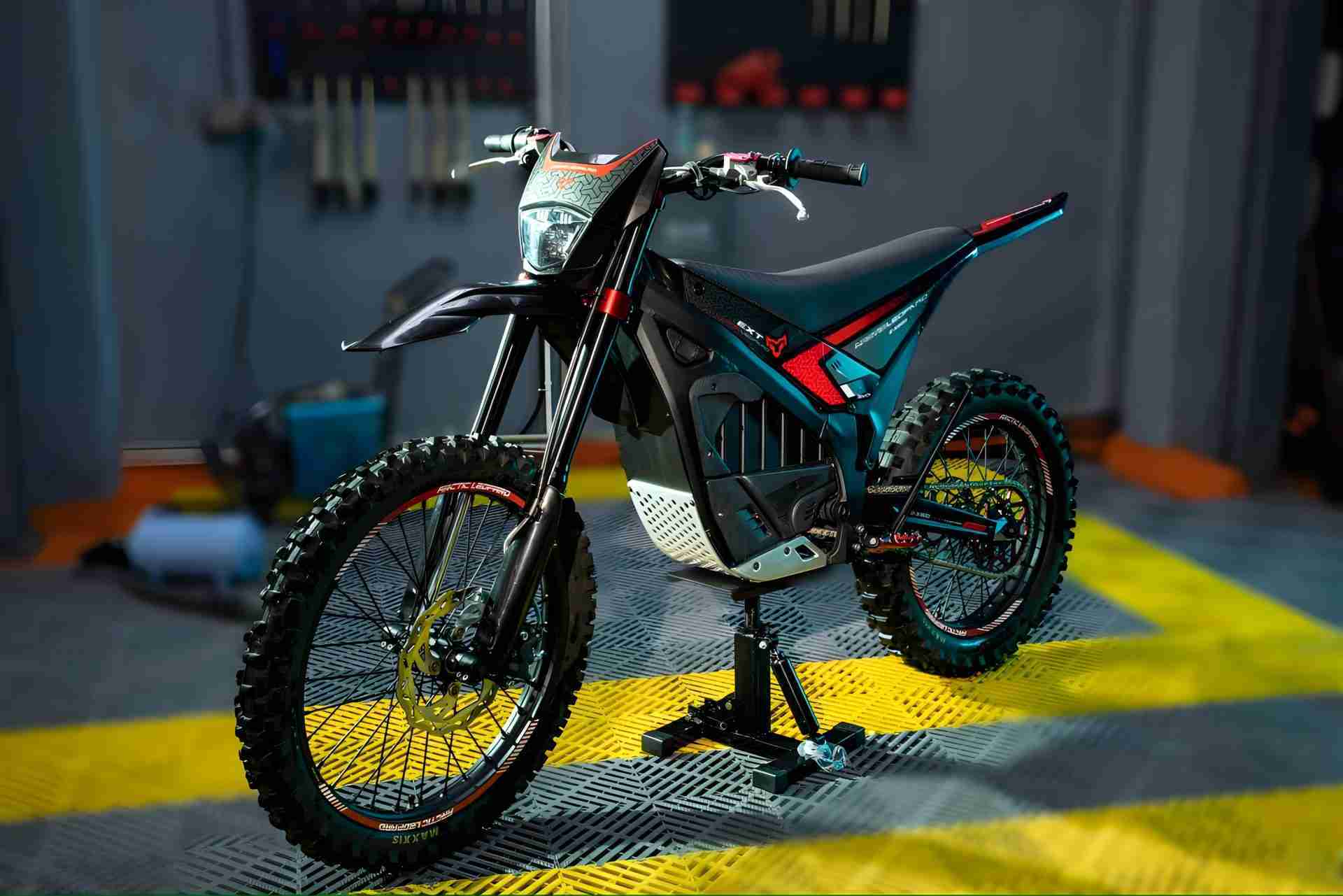 E-X800 – ENDURO – immagine 2