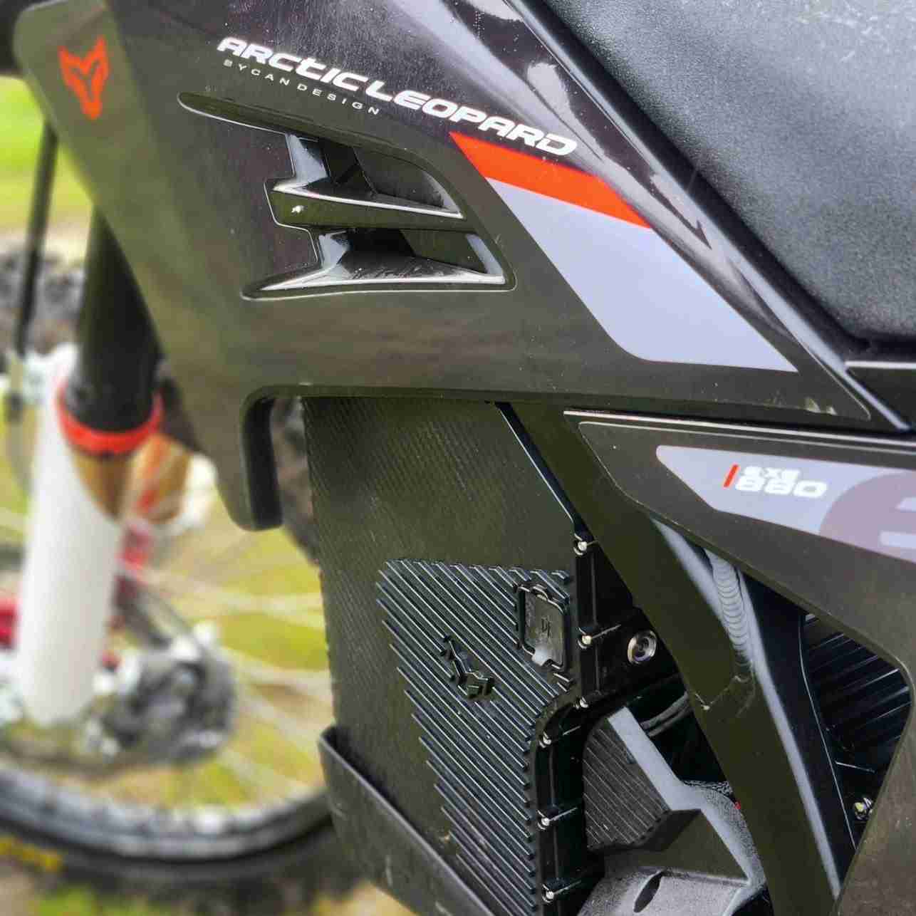 E-XE880 STREET LEGAL – ENDURO L3E A1 – immagine 5